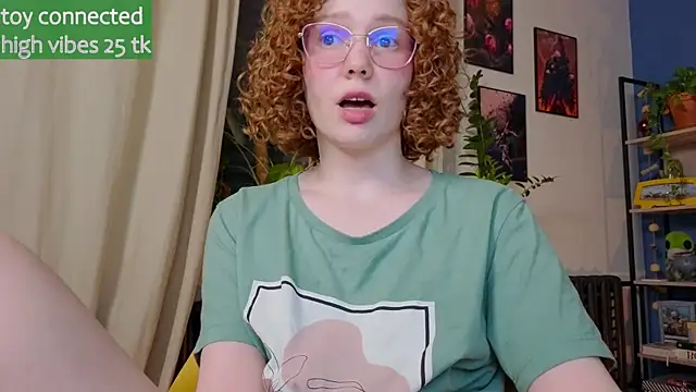 Snapshot of _lightmyfire chatting on March 21, 2025, 5:23 pm  lightmyfire online show from March 21, 2025, 5:23 pm