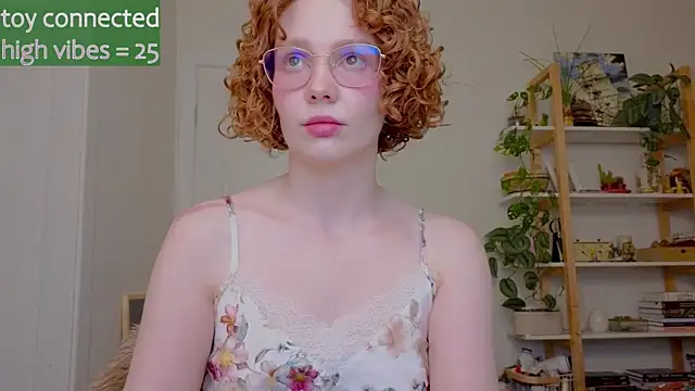 Snapshot of _lightmyfire chatting on September 16, 2025, 5:03 pm  lightmyfire online show from September 16, 2025, 5:03 pm