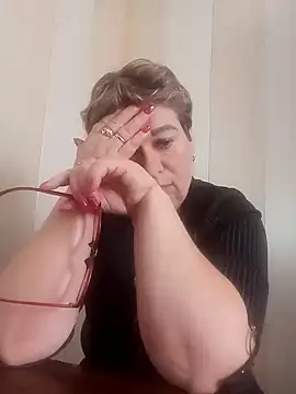 Lee Nell online show from December 3, 2024, 5:20 am