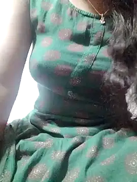 Snapshot of rituporna2004 chatting on January 28, 2025, 3:04 pm rituporna2004 online show from January 28, 2025, 3:04 pm