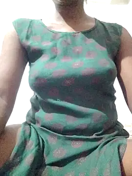 Snapshot of rituporna2004 chatting on September 28, 2025, 5:29 pm rituporna2004 online show from September 28, 2025, 5:29 pm