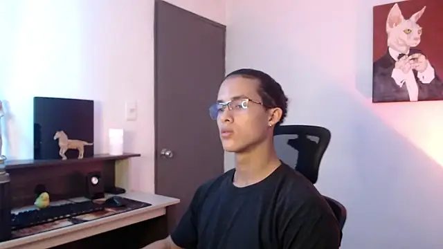 Snapshot of alejo_x3 chatting on January 14, 2025, 5:30 am alejo x3 online show from January 14, 2025, 5:30 am