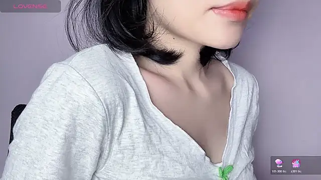 Baenee online show from October 30, 2025, 5:24 pm