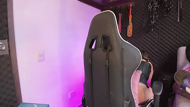 Sara Mills06 online show from December 22, 2024, 2:49 pm