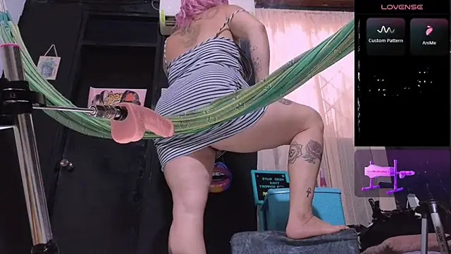 Snapshot of waterfalls_girl chatting on January 29, 2025, 9:28 pm waterfalls girl online show from January 29, 2025, 9:28 pm