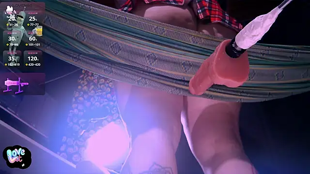 Snapshot of waterfalls_girl chatting on March 31, 2026, 8:59 am waterfalls girl online show from March 31, 2026, 8:59 am