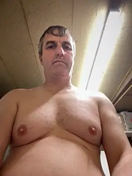 Snapshot of Fatbigtitsmarc chatting on October 19, 2025, 7:14 pm Fatbigtitsmarc online show from October 19, 2025, 7:14 pm