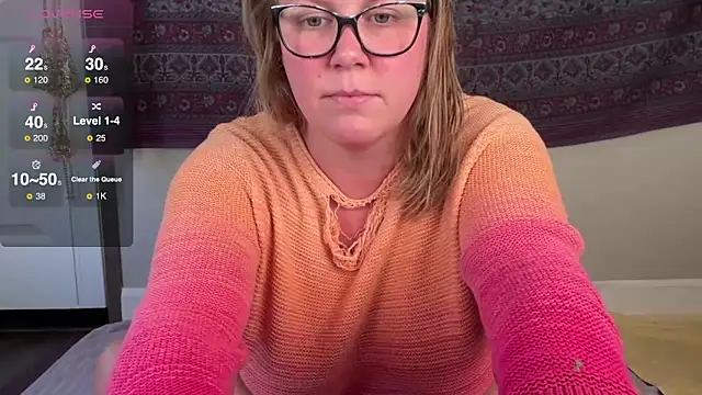 GlitterKitty108 online show from October 4, 2025, 1:31 pm