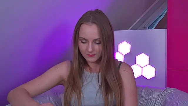 Snapshot of MelissaMelrey chatting on May 11, 2026, 5:32 pm MelissaMelrey online show from May 11, 2026, 5:32 pm
