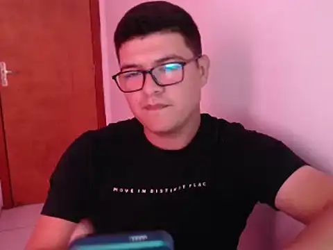 Plug Control online show from April 2, 2026, 11:41 am