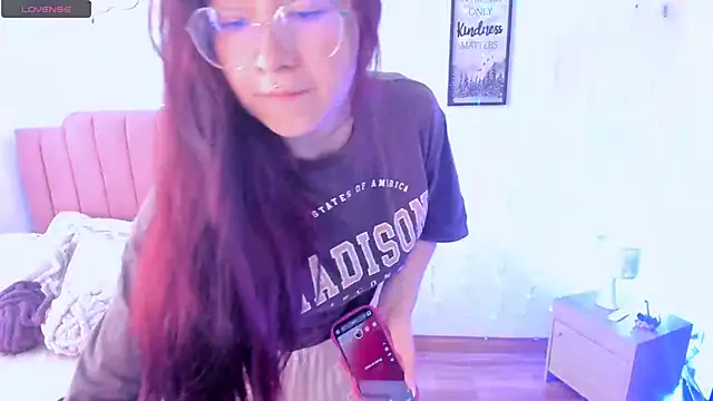 Amy joones online show from January 10, 2026, 1:35 pm