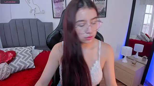 Amy joones online show from February 10, 2026, 12:09 pm