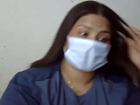 cutelady65 online show from April 12, 2026, 11:04 am