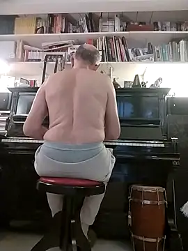 MadProfessor online show from November 13, 2025, 11:20 am