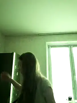 CatFerae online show from February 3, 2025, 5:51 am