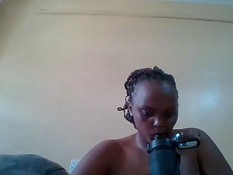 Snapshot of Sexxy-Shie chatting on January 9, 2025, 10:20 am Sexxy-Shie online show from January 9, 2025, 10:20 am