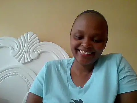 Snapshot of Sexxy-Shie chatting on September 20, 2025, 6:03 am Sexxy-Shie online show from September 20, 2025, 6:03 am