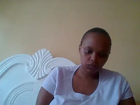 Snapshot of Sexxy-Shie chatting on October 2, 2025, 6:53 am Sexxy-Shie online show from October 2, 2025, 6:53 am