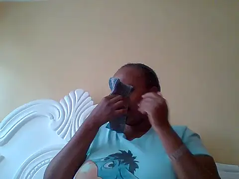 Snapshot of Sexxy-Shie chatting on October 3, 2025, 6:43 am Sexxy-Shie online show from October 3, 2025, 6:43 am