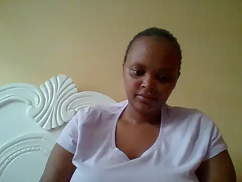 Snapshot of Sexxy-Shie chatting on October 7, 2025, 6:10 am Sexxy-Shie online show from October 7, 2025, 6:10 am
