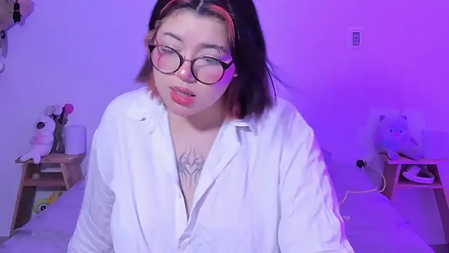 Snapshot of Gaby_Danna chatting on February 21, 2025, 1:11 am Gaby Danna online show from February 21, 2025, 1:11 am