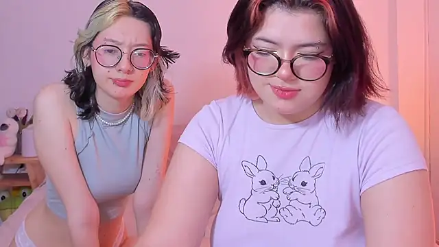 Snapshot of Gaby_Danna chatting on February 23, 2025, 8:55 pm Gaby Danna online show from February 23, 2025, 8:55 pm