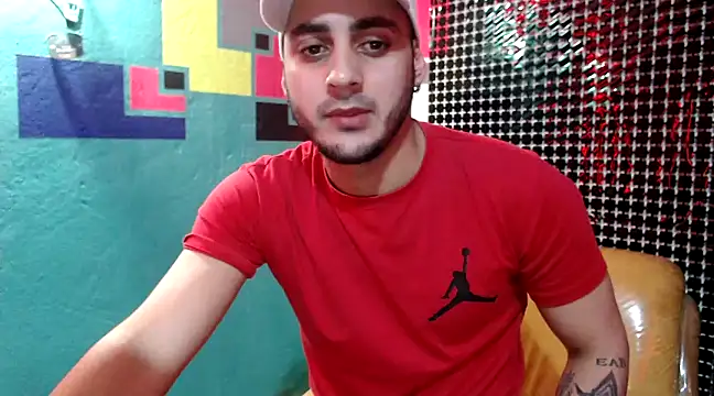 Snapshot of xxxxhotxoxo chatting on December 6, 2024, 5:31 am xxxxhotxoxo online show from December 6, 2024, 5:31 am