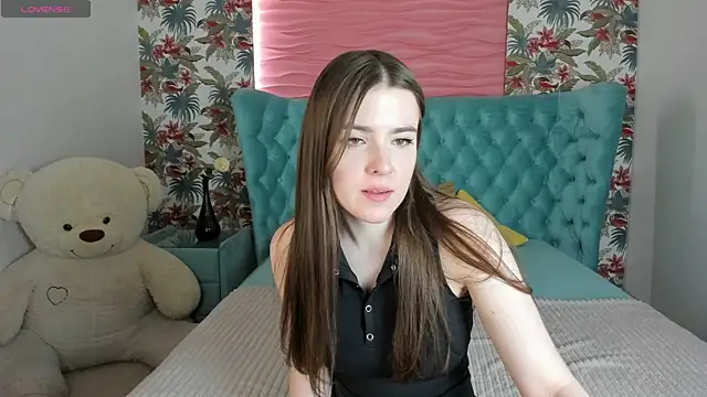 Haley Gars online show from May 3, 2026, 11:27 am