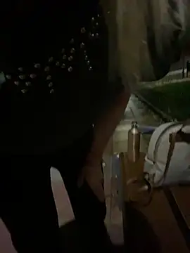 Snapshot of ToAnWTW chatting on October 5, 2025, 1:04 am ToAnWTW online show from October 5, 2025, 1:04 am