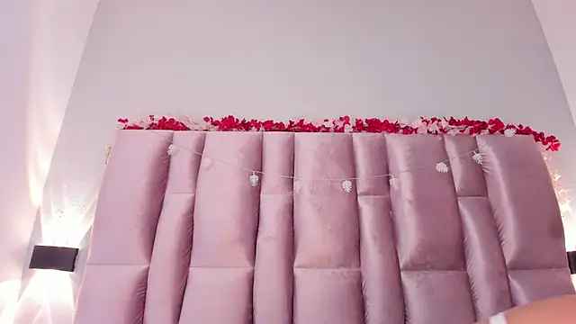 NikyBrookss online show from March 9, 2025, 4:11 pm