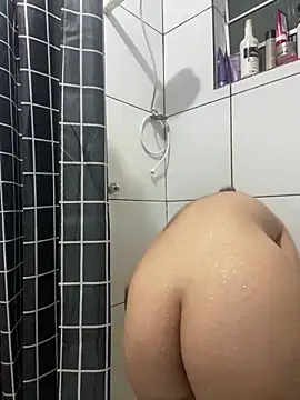 couple shy online show from December 18, 2025, 11:22 pm