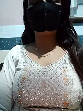 Aishwaryaa 69 online show from February 8, 2025, 3:31 pm