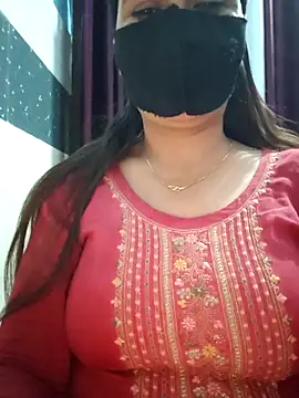 Aishwaryaa 69 online show from March 12, 2025, 12:04 pm