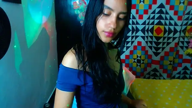 Snapshot of pleasure_and_fantasy chatting on December 13, 2024, 5:43 pm pleasure and fantasy online show from December 13, 2024, 5:43 pm