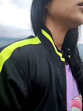 Snapshot of pleasure_and_fantasy chatting on January 9, 2025, 11:14 am pleasure and fantasy online show from January 9, 2025, 11:14 am