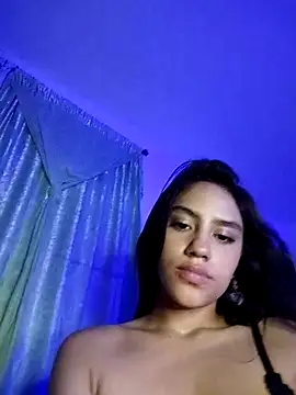 Snapshot of pleasure_and_fantasy chatting on February 25, 2025, 7:36 pm pleasure and fantasy online show from February 25, 2025, 7:36 pm