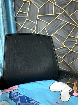 Cute-Russian online show from September 24, 2025, 4:27 am