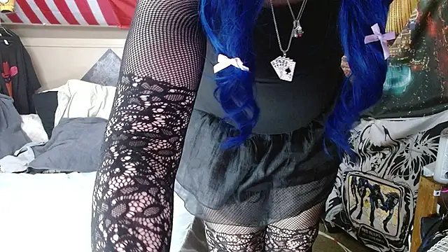 cosmicjones online show from April 17, 2026, 10:07 am