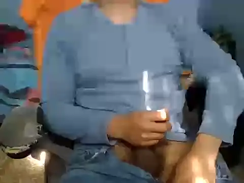 Snapshot of perritadeyofis chatting on February 2, 2026, 8:07 pm perritadeyofis online show from February 2, 2026, 8:07 pm