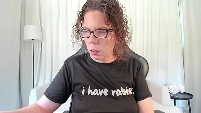 SaraDesirexo online show from March 26, 2026, 1:06 pm