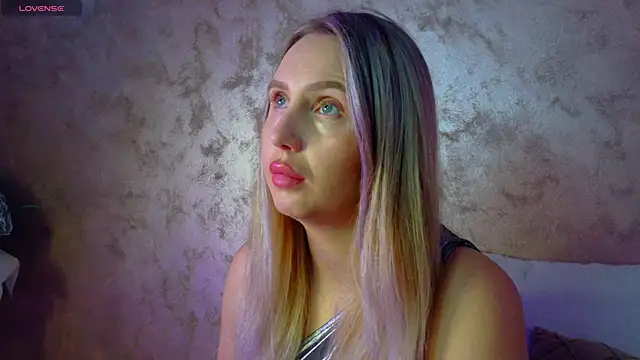 Snapshot of lexy_a chatting on February 18, 2026, 5:25 am lexy a online show from February 18, 2026, 5:25 am