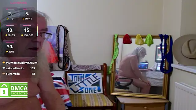 Snapshot of john_little_one1 chatting on October 10, 2025, 10:31 pm john little one1 online show from October 10, 2025, 10:31 pm