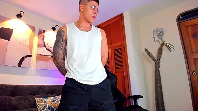  joansoto online show from February 4, 2026, 12:44 pm