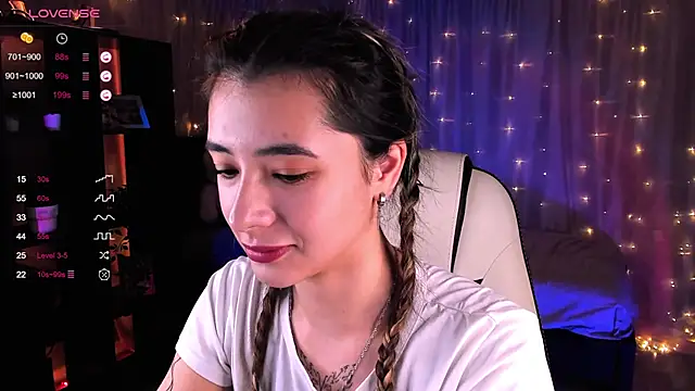 DarlaLike online show from December 14, 2024, 4:45 am