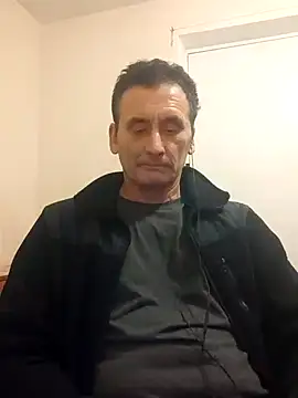 Snapshot of Viause_Kentauelle chatting on January 19, 2025, 7:26 pm Viause Kentauelle online show from January 19, 2025, 7:26 pm