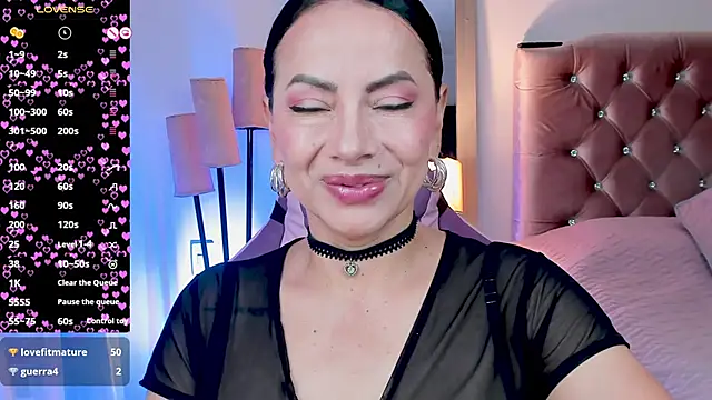 veronika naughty online show from October 22, 2025, 2:28 pm