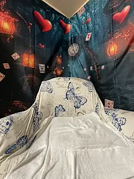 Lollipoplover52 online show from March 3, 2026, 4:18 am