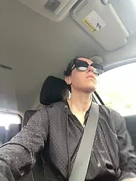 mrs  unknown online show from April 22, 2026, 5:03 pm