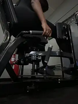 Snapshot of NASTY_BOBO chatting on November 21, 2025, 4:05 pm NASTY BOBO online show from November 21, 2025, 4:05 pm