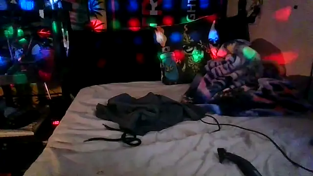 jaxx12369 online show from October 2, 2025, 7:21 pm